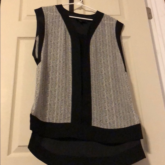 Banana Republic Long Tunic - Picture 2 of 3